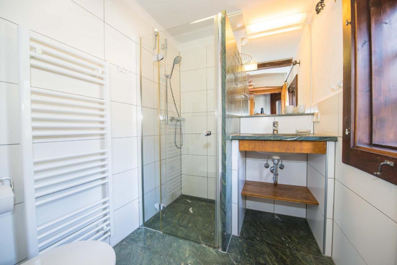 Holzblockhaeuser Fam. Schabus Hermagor-Pressegger See Dış mekan fotoğraf
