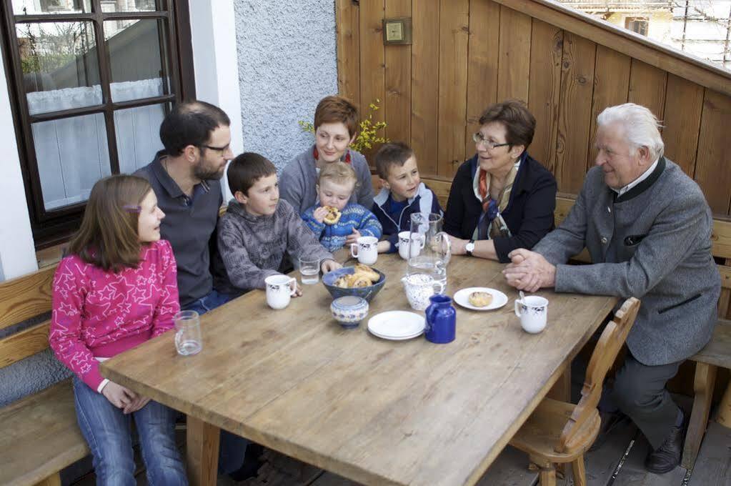 Holzblockhaeuser Fam. Schabus Hermagor-Pressegger See Dış mekan fotoğraf